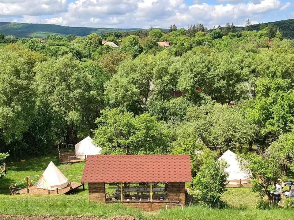 My Lake Glamping Dalnic Exterior foto